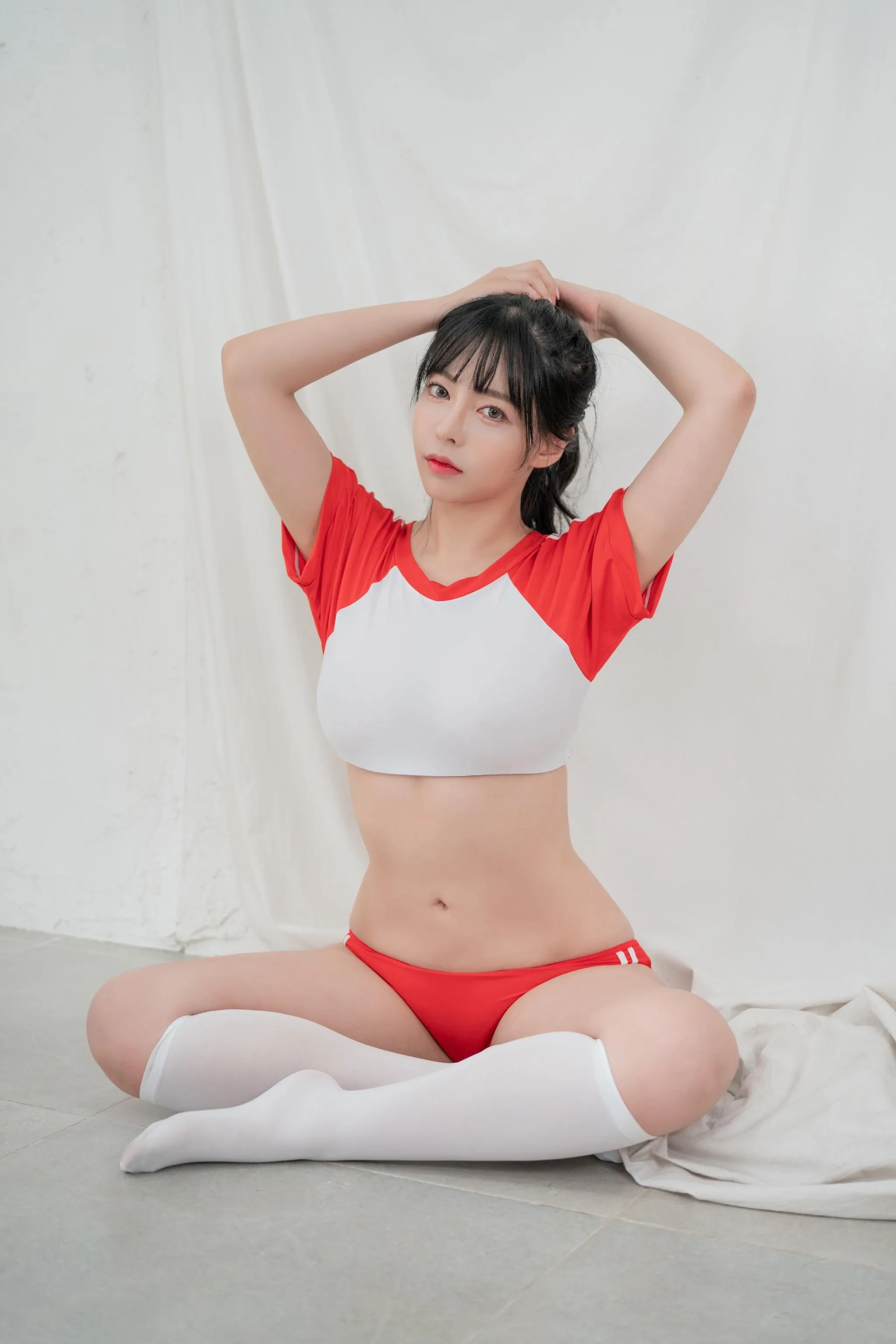 [CreamSoda] MoMo – NO.002 MoMo Vol.02 [68P]插图3